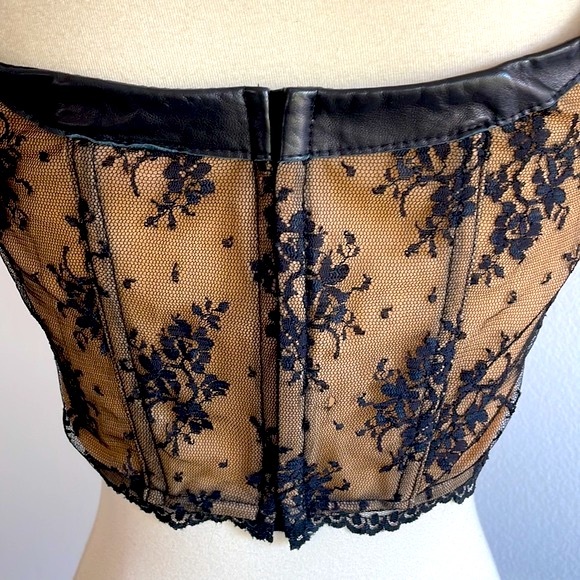 Trashy lace with leather top and panties. Size M. New - Picture 7 of 16